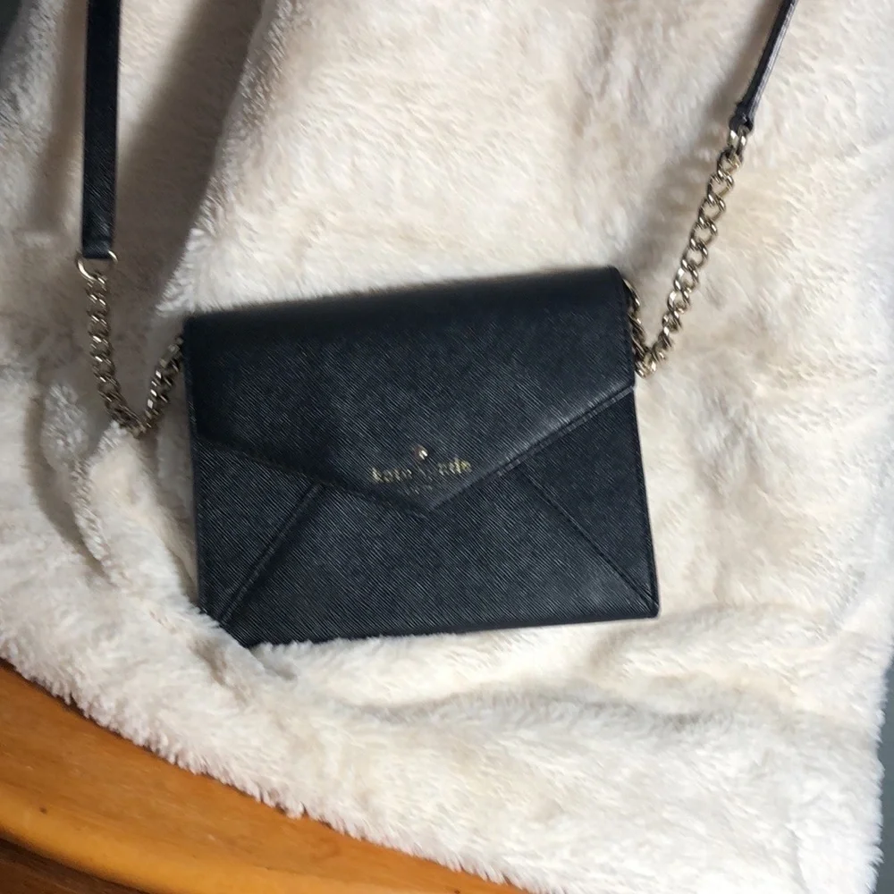 Beautiful Kate spade Crossbody bag